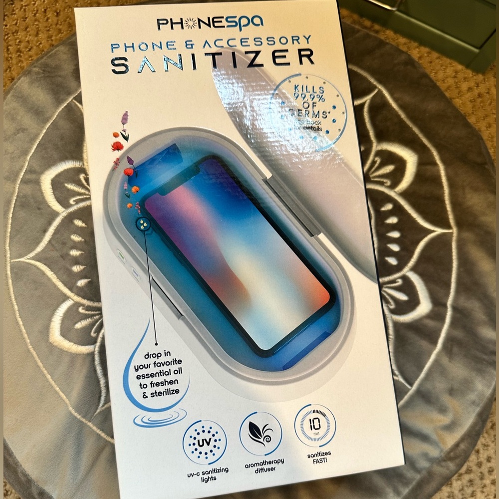 NIB! PhoneSpa Phone & Accessory Sanitizer with essential oil feature- White